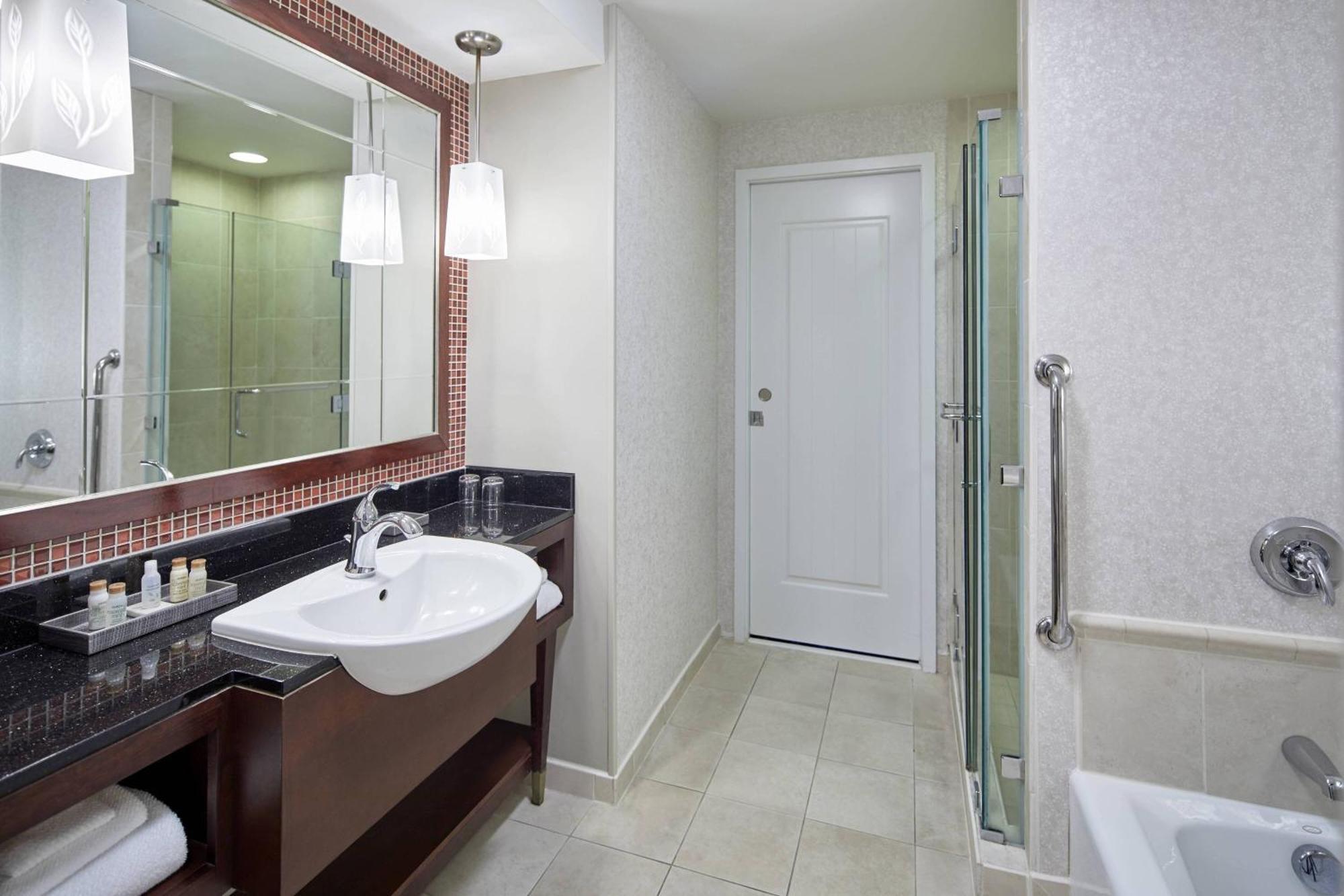 Renaissance Montgomery Hotel & Spa At The Convention Center Zewnętrze zdjęcie